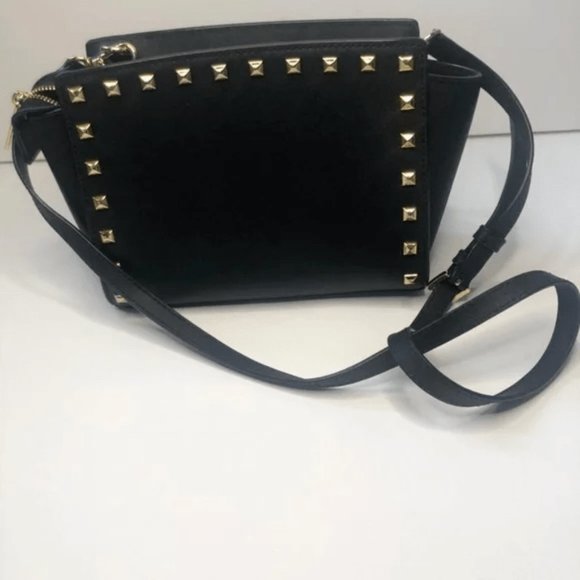 MICHAEL Michael Kors Selma Medium Studded Saffiano Leather Messenger Black - Picture 4 of 7